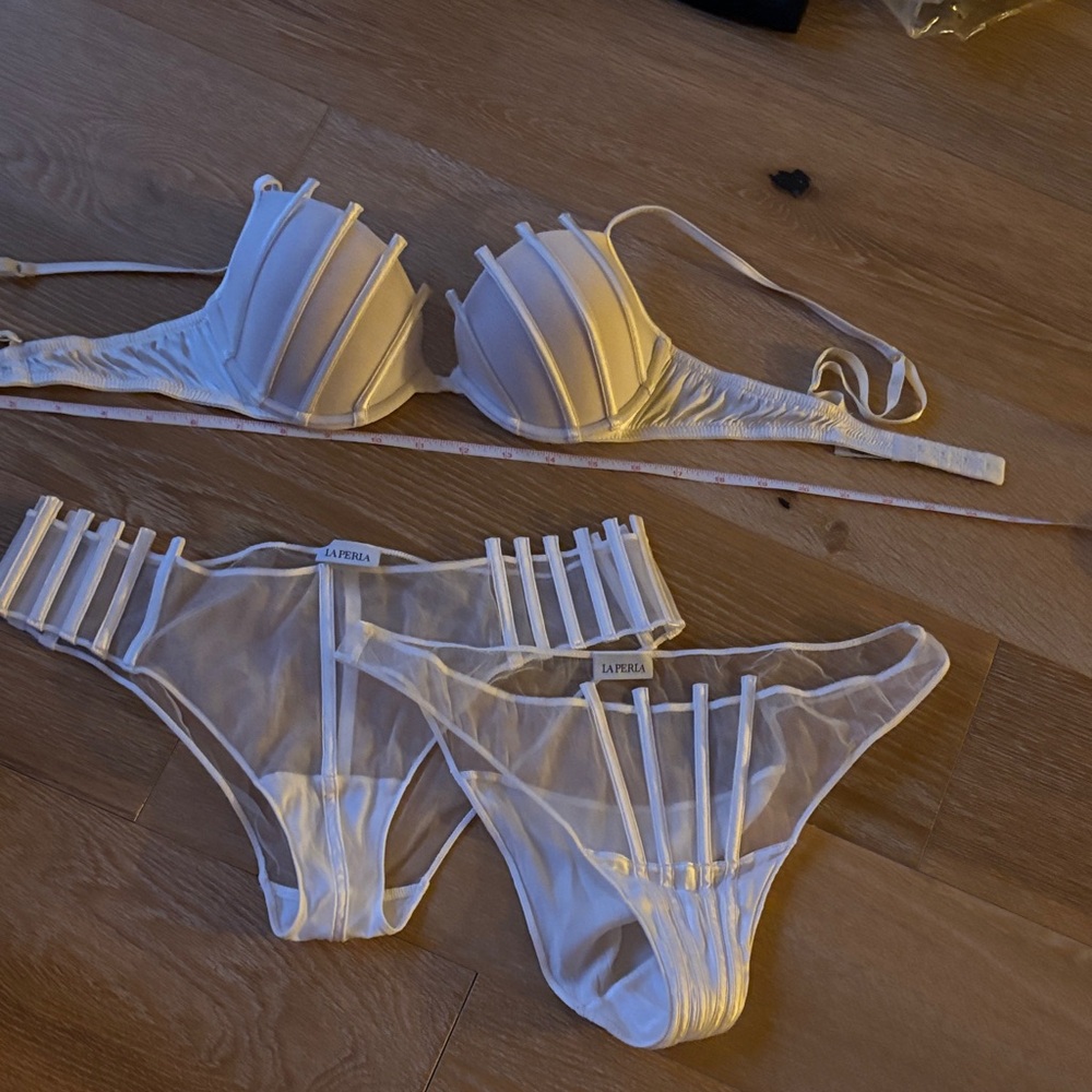 La Perla Graphique White Silk Intimates Set